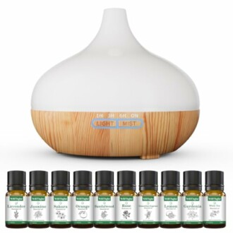 Aroma-Diffuser mit ätherischen Ölen.
